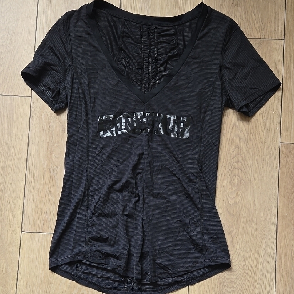 Lululemon Runner Up Black Short Sleeve Ruched Back  Tech Tee Size 4